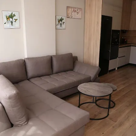 Bright 1br Location Quiet Appartement