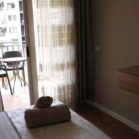 Bright 1br Location Quiet Appartement *