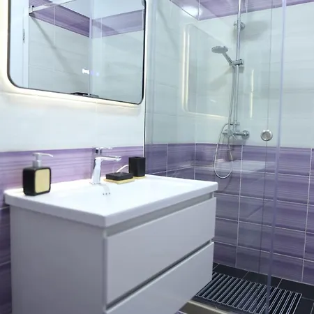 Bright 1br Location Quiet Tirana